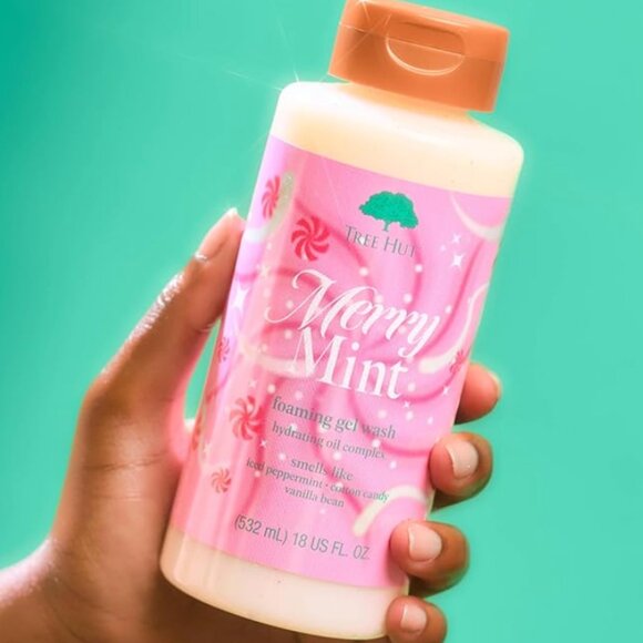 Tree Hut Merry Mint Self-Care Bundle – Scrub, Wash, Mist & Lip Butter (4 Items) - Picture 8 of 14